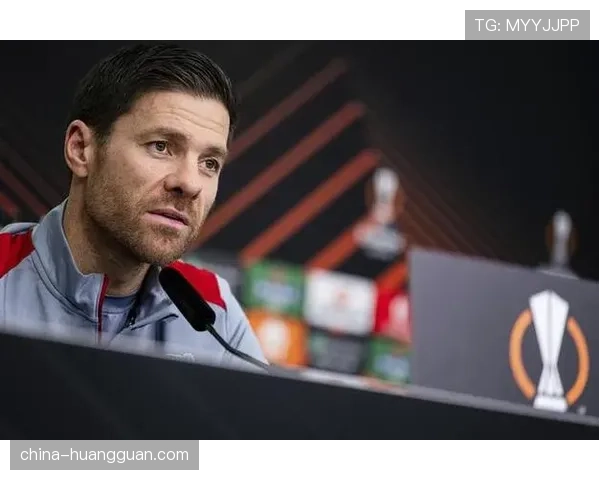 深度分析:阿隆索治下勒沃库森的不败体系如何运转 深度分析:阿隆索治下勒沃库森的不败体系如何运转